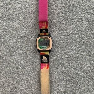 Freestyle Shark Watch Leash - Aloha Tiki Peach